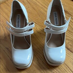 Steve Madden White Women's Shoes